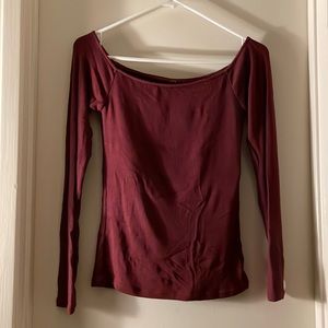 Klassy Network long-sleeve off-the-shoulder full-length wine Brami M